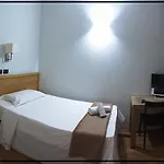 호텔 Paradiso 3*