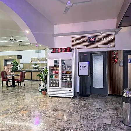 Hotel Paradiso 3*